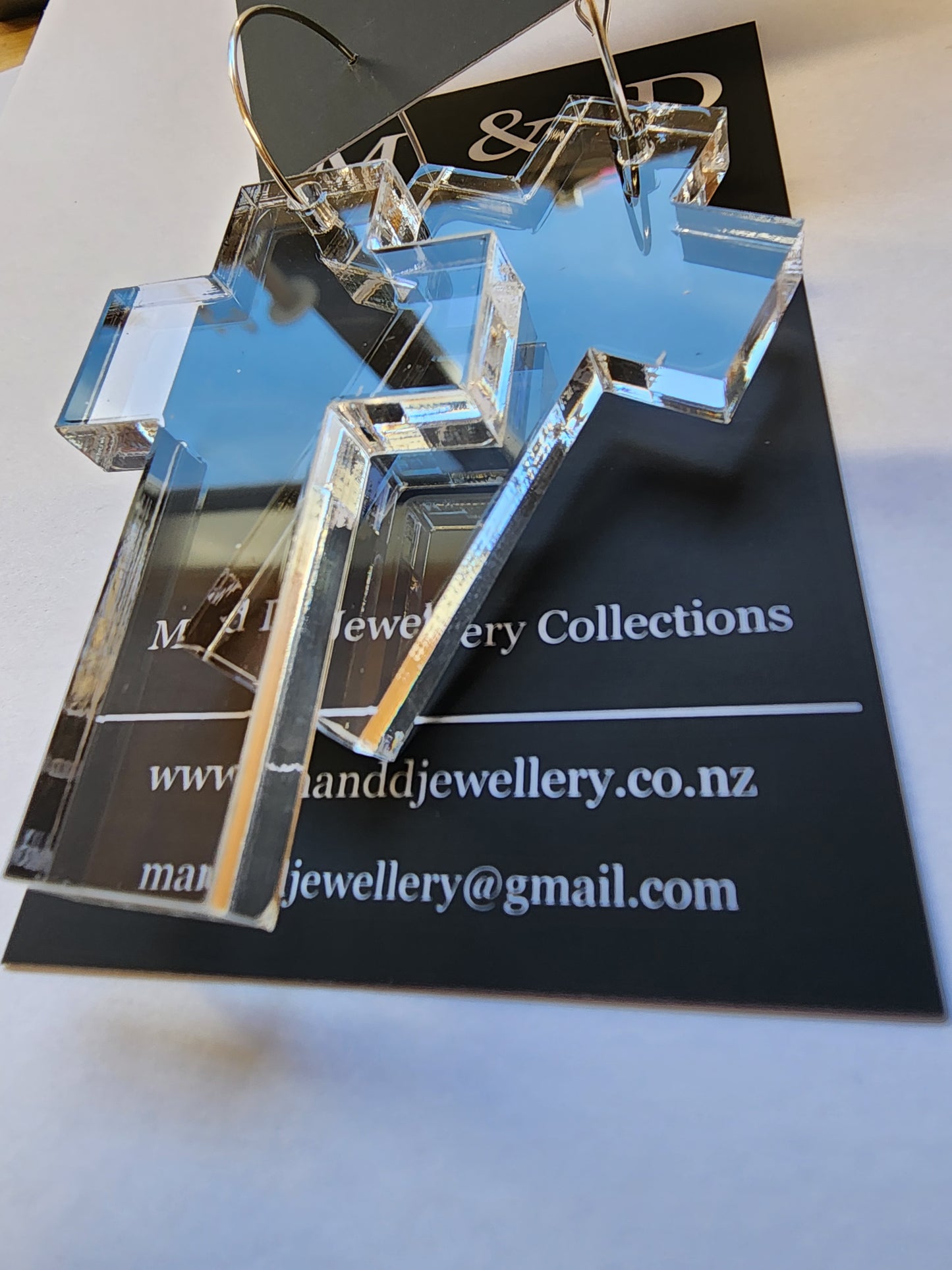 Hooped Solid Cross Earrings 6mm thick