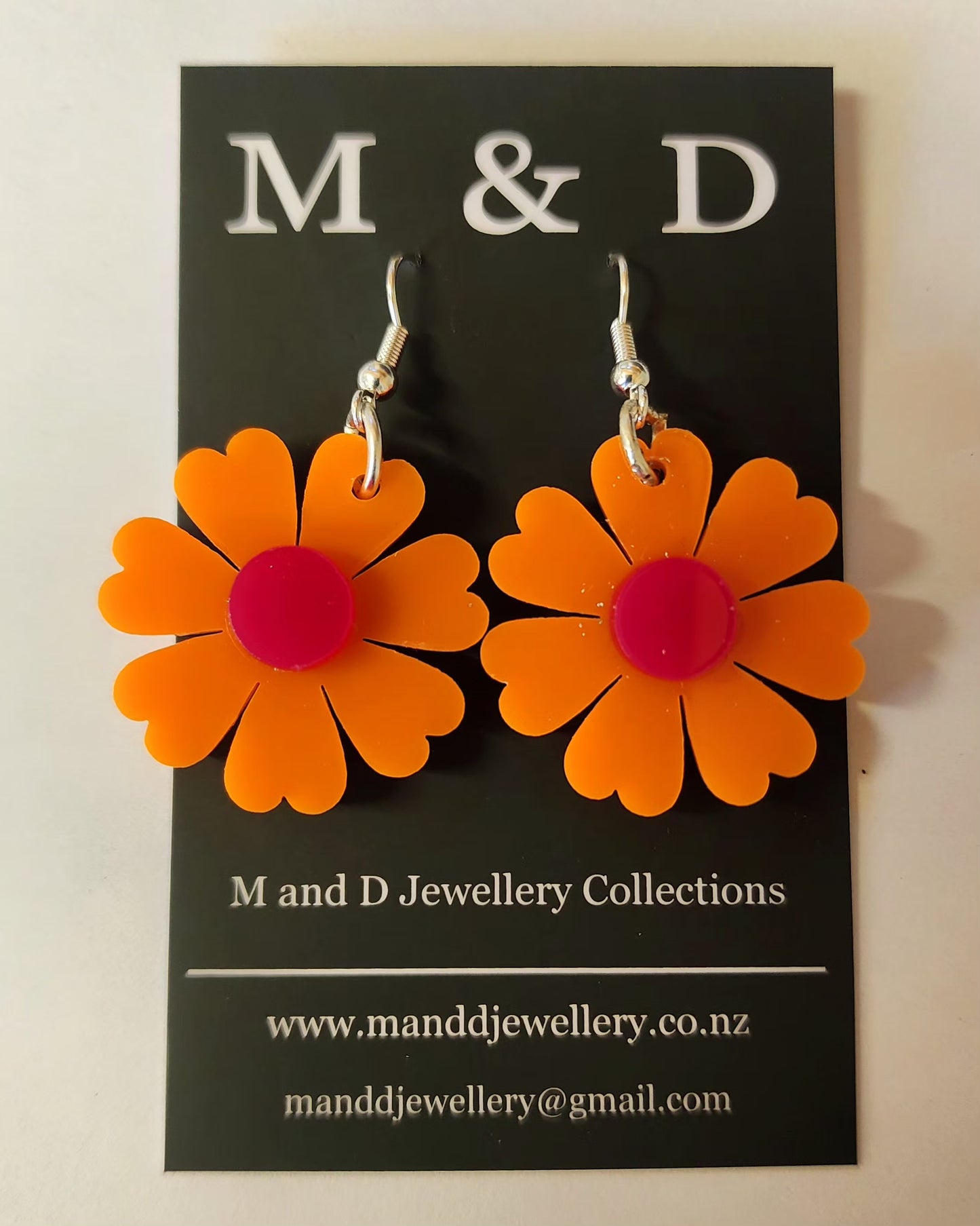 Daisy Little Dangles
