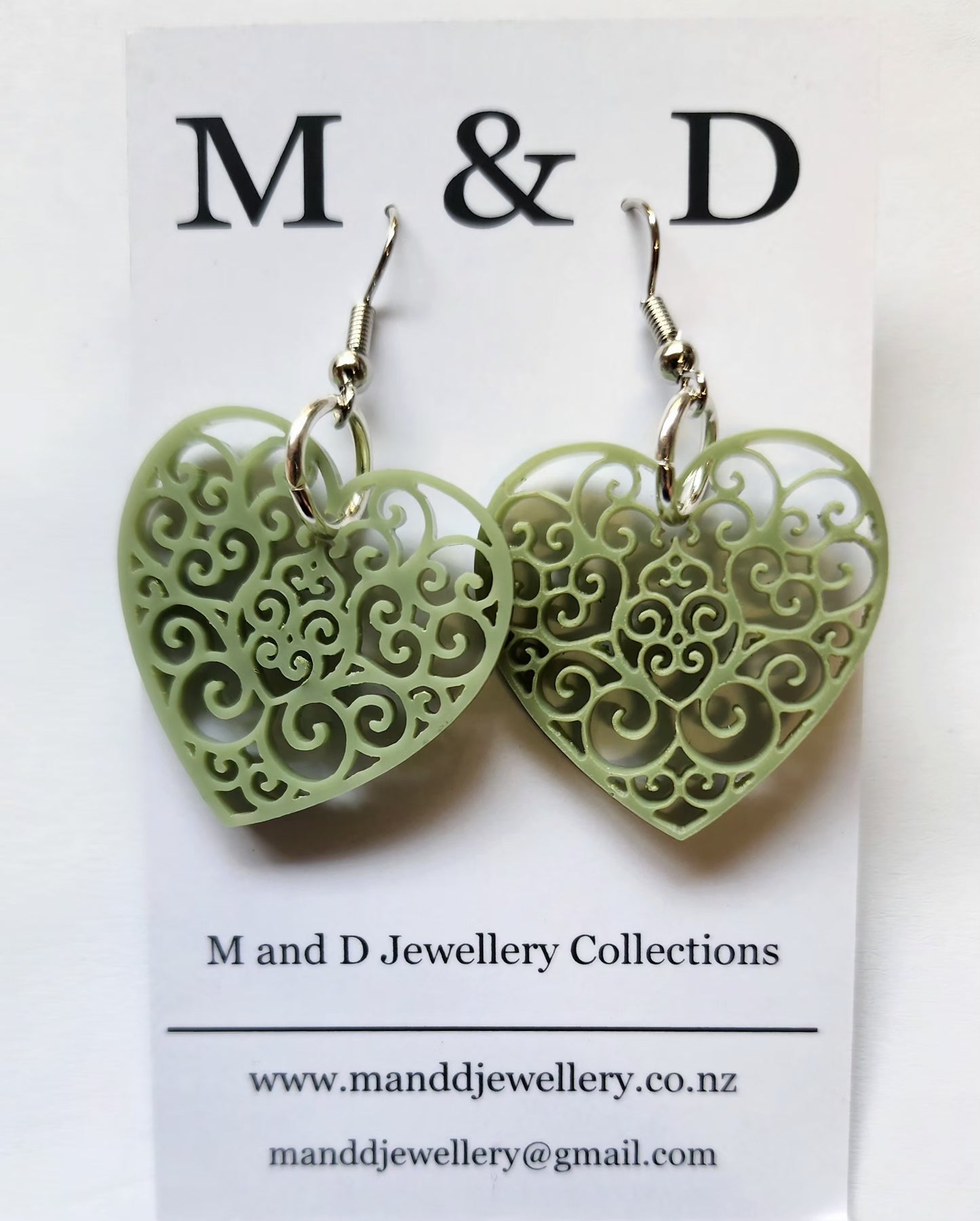 Filigree Heart Little Dangles