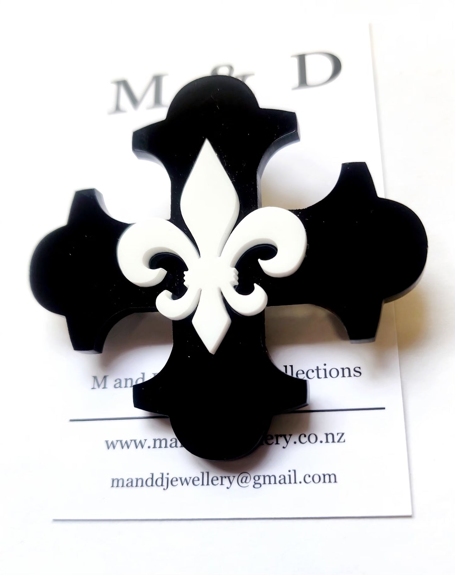 Brooch Large Botonee Cross with Fleur layer.