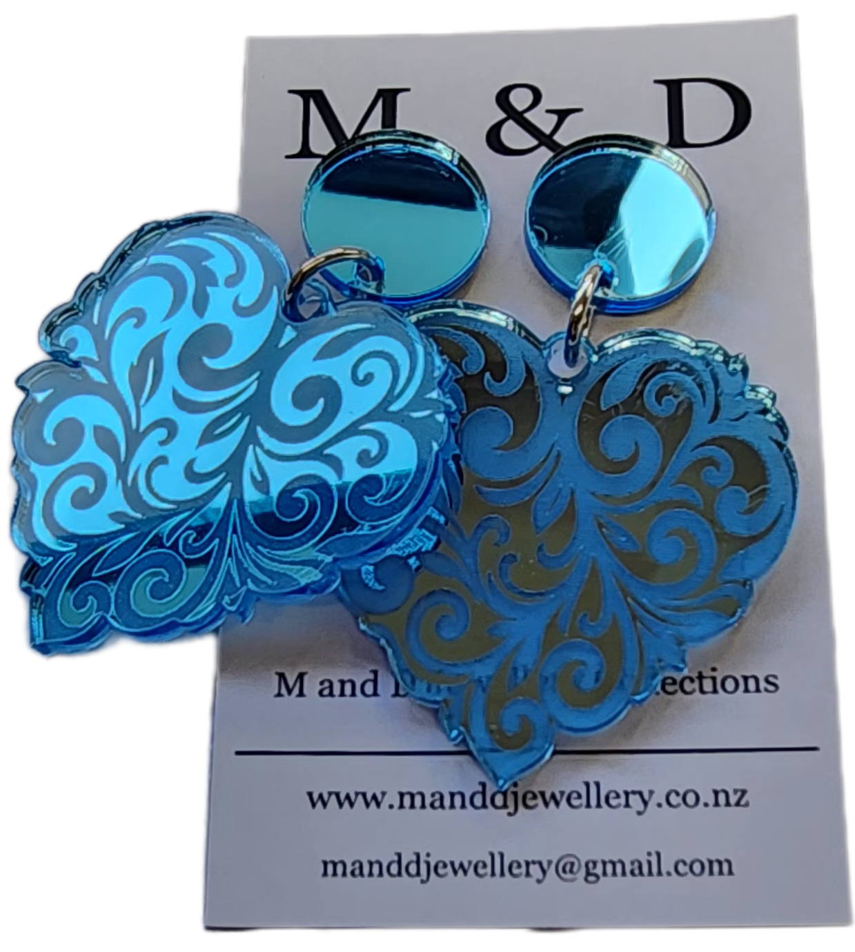 Heart Engraved Mirror Filigree Stud Dangle Earrings