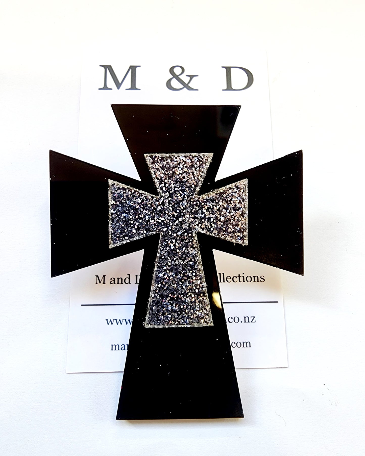 Brooch Angel Cross Style 4