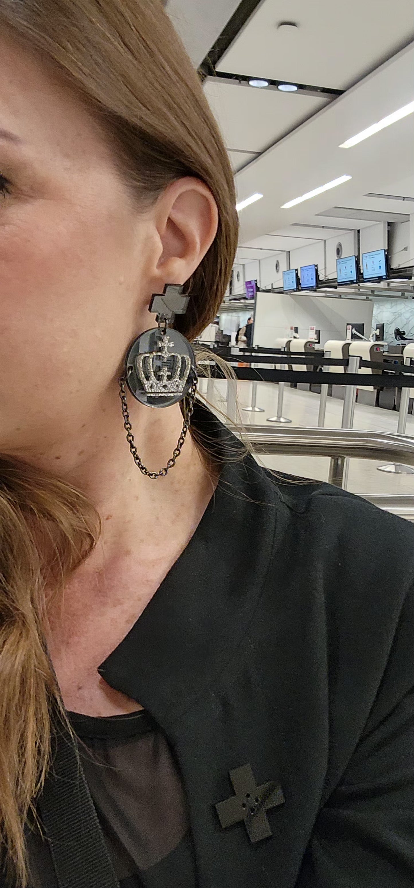 Crown on Glitter Disc Stud Dangles Earrings
