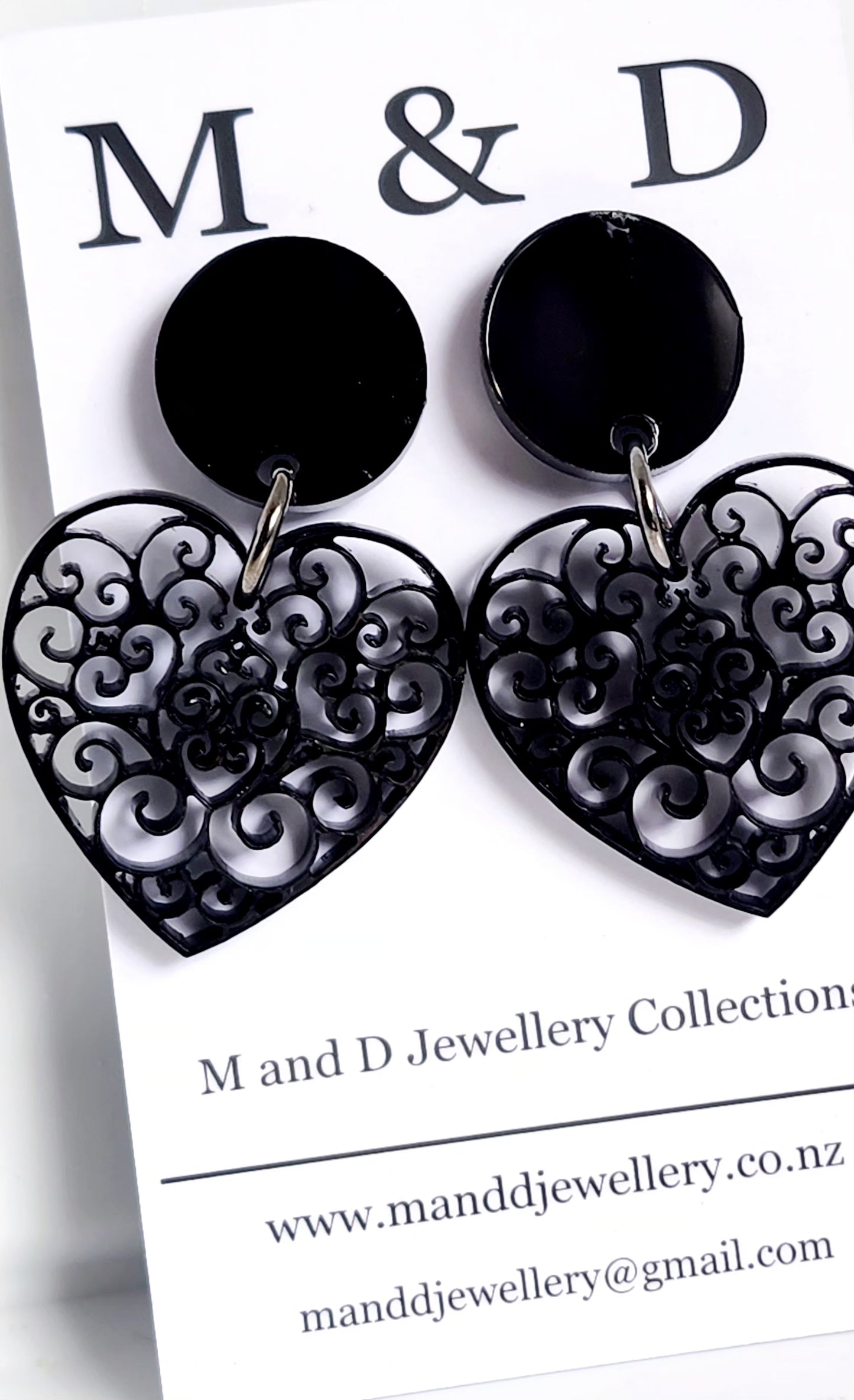 Filigree Heart Little Stud Dangles Earrings