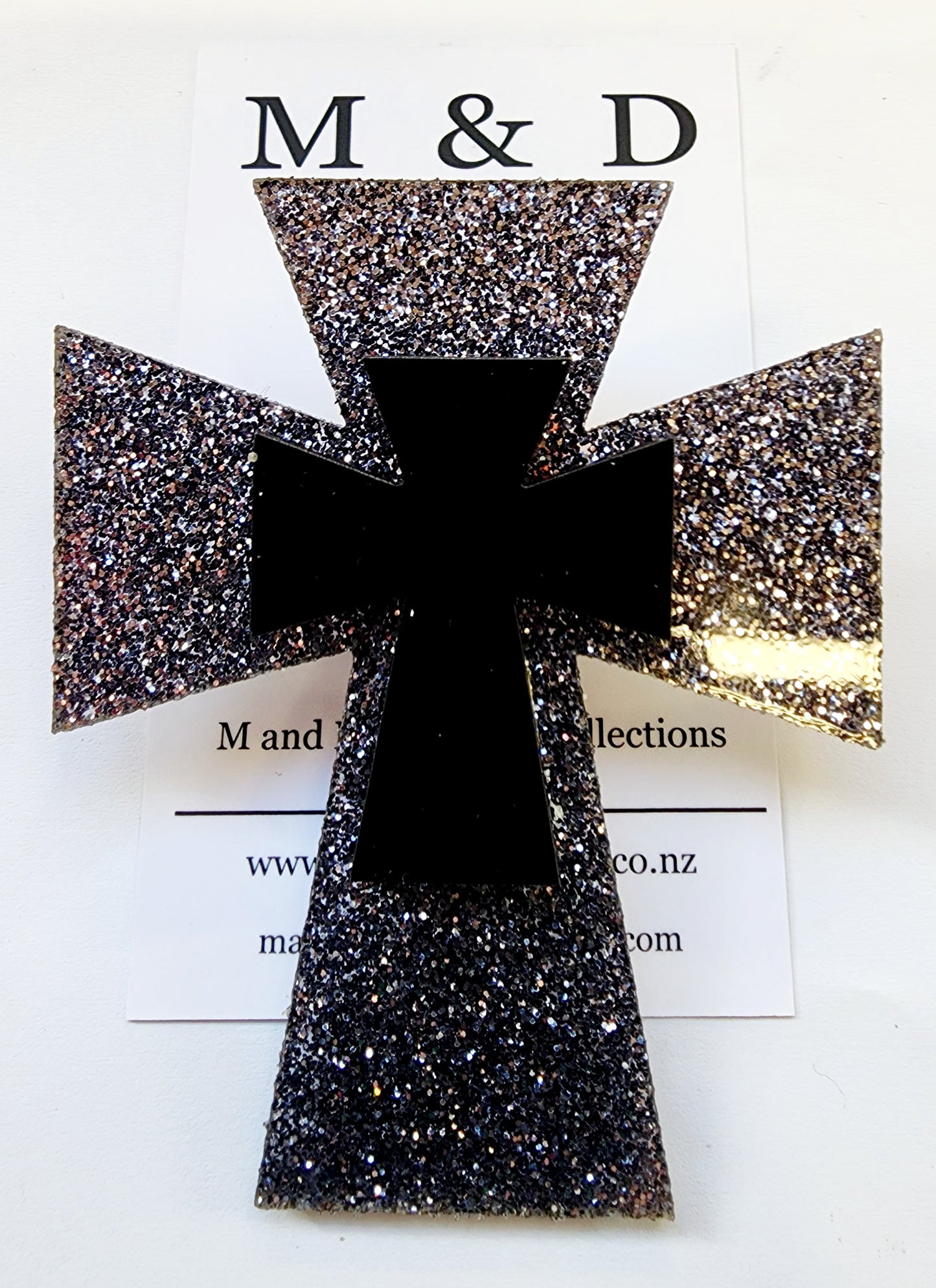 Brooch Angel Cross Style 4