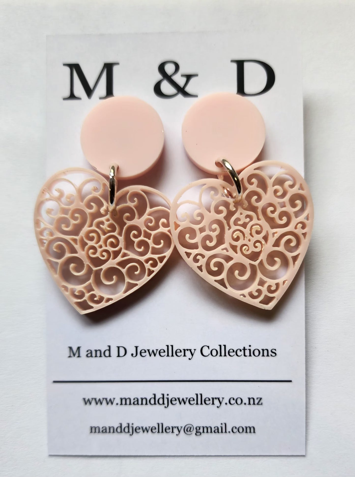 Filigree Heart Little Stud Dangles Earrings
