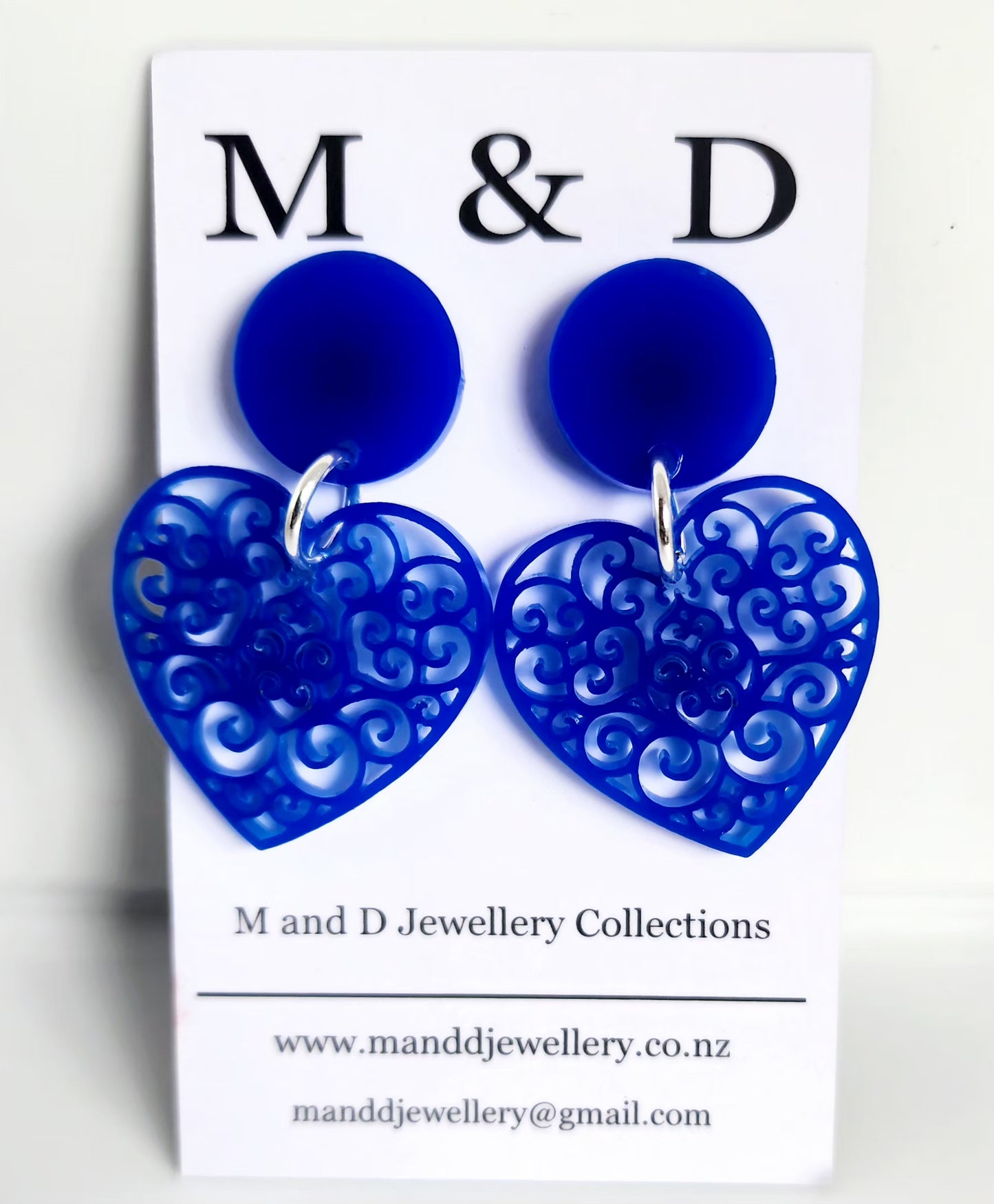 Filigree Heart Little Stud Dangles Earrings