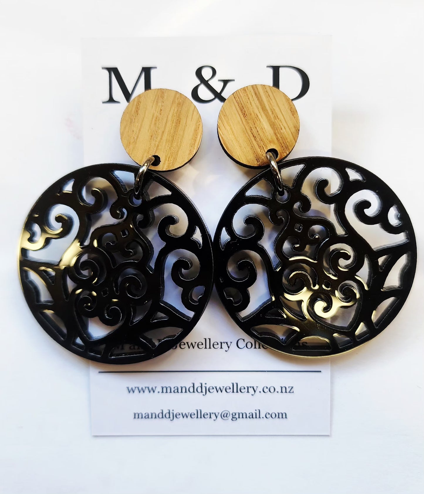 Filigree Disc Stud Dangles