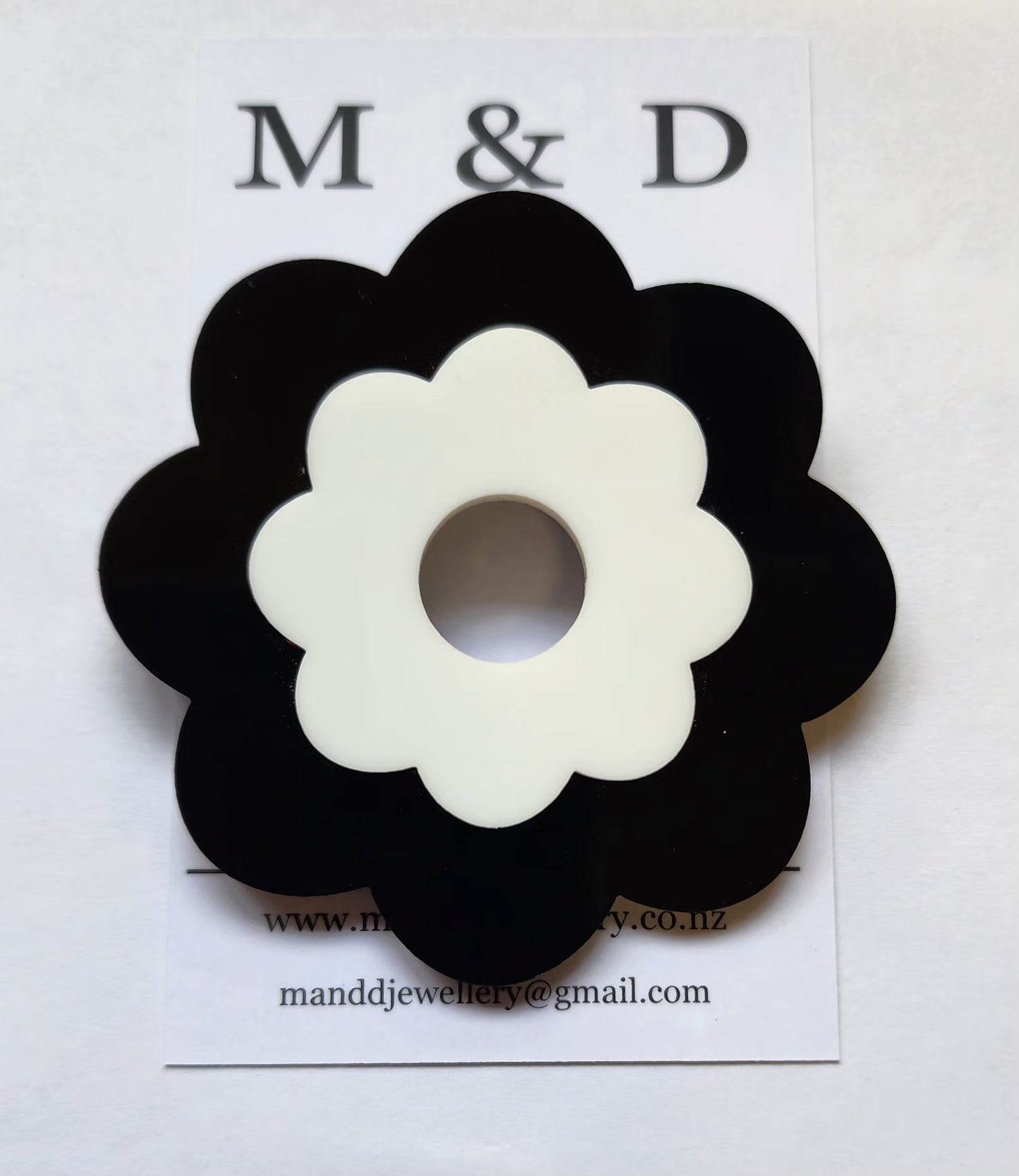 Brooch Layered Flower Power