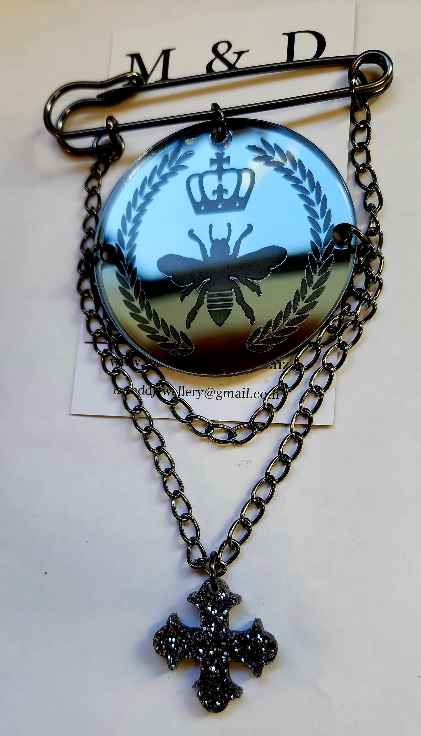 Kilt Pin Queen Bee Engraved Mirror Brooch with chain and charm detail