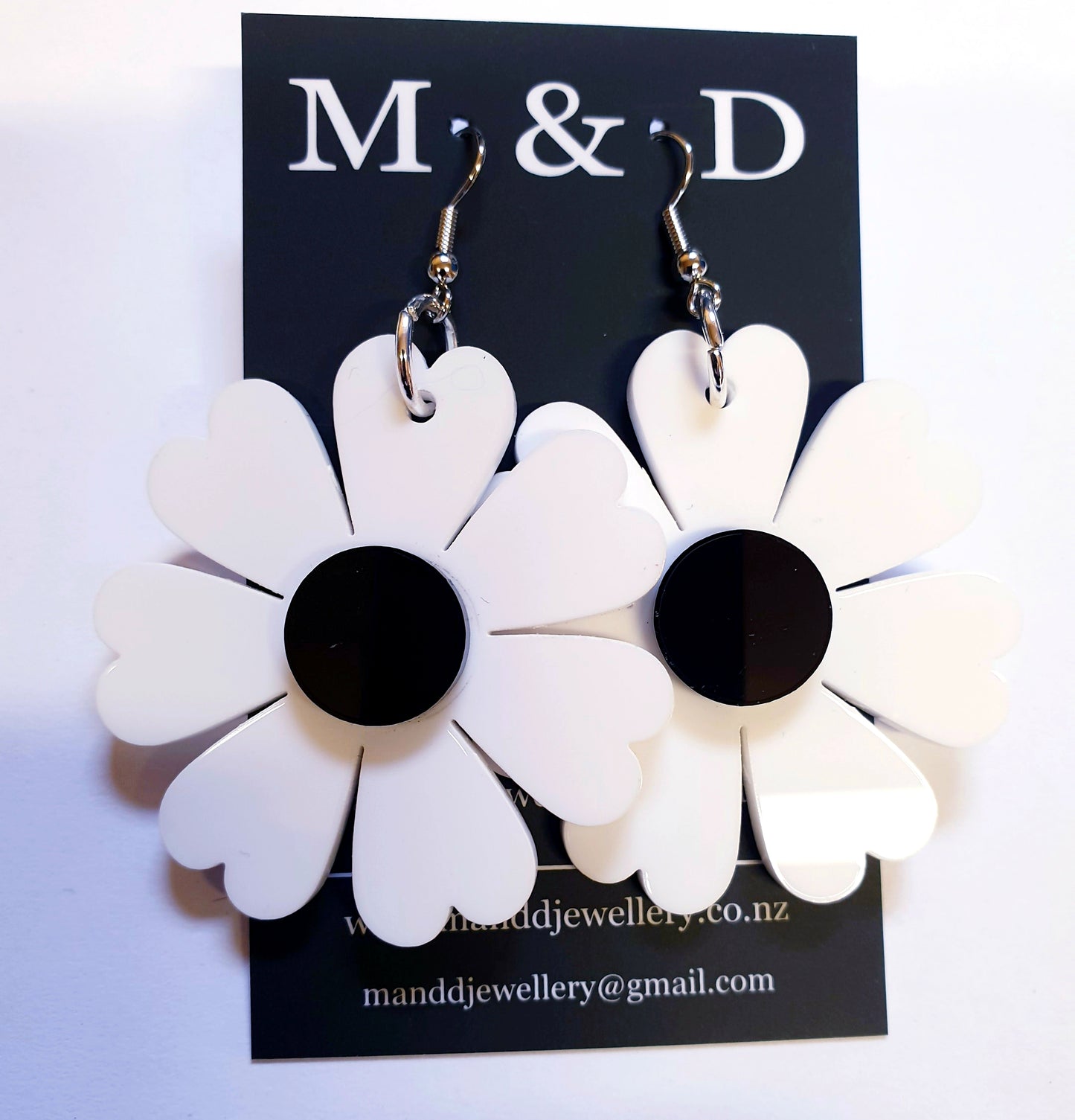 Daisy Dangles Earrings