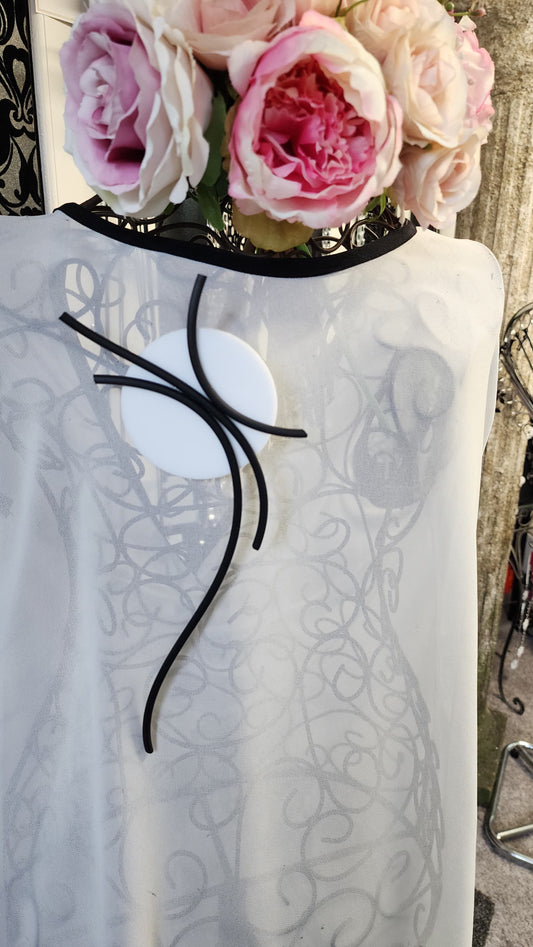 Brooch with Rubber Accents