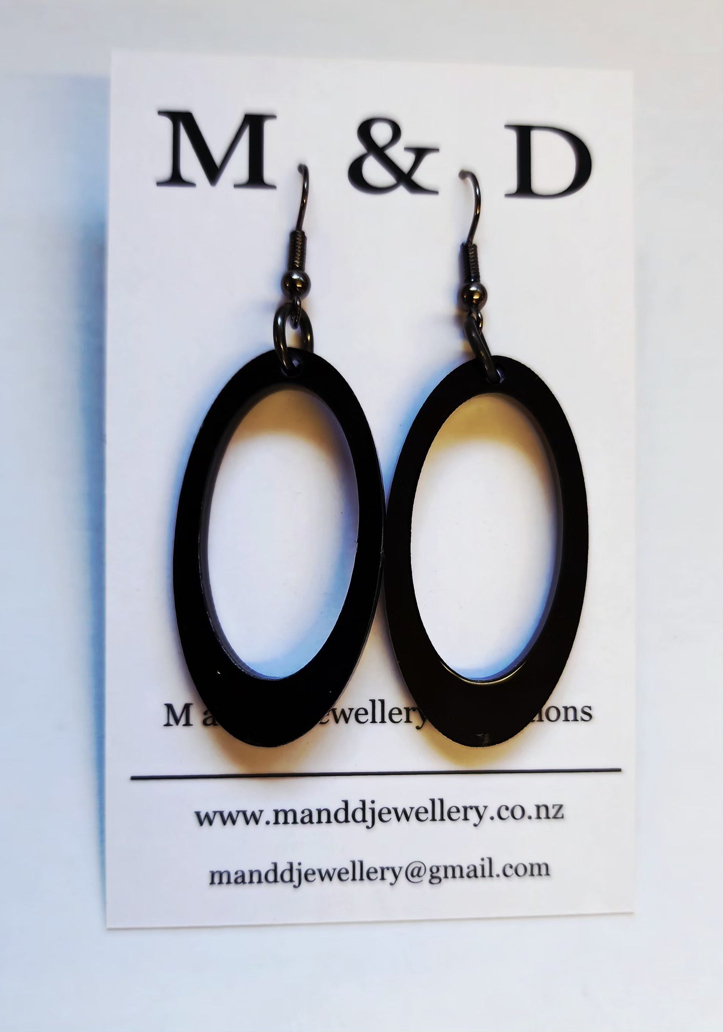 Oval Skinny Little Dangle Earrings