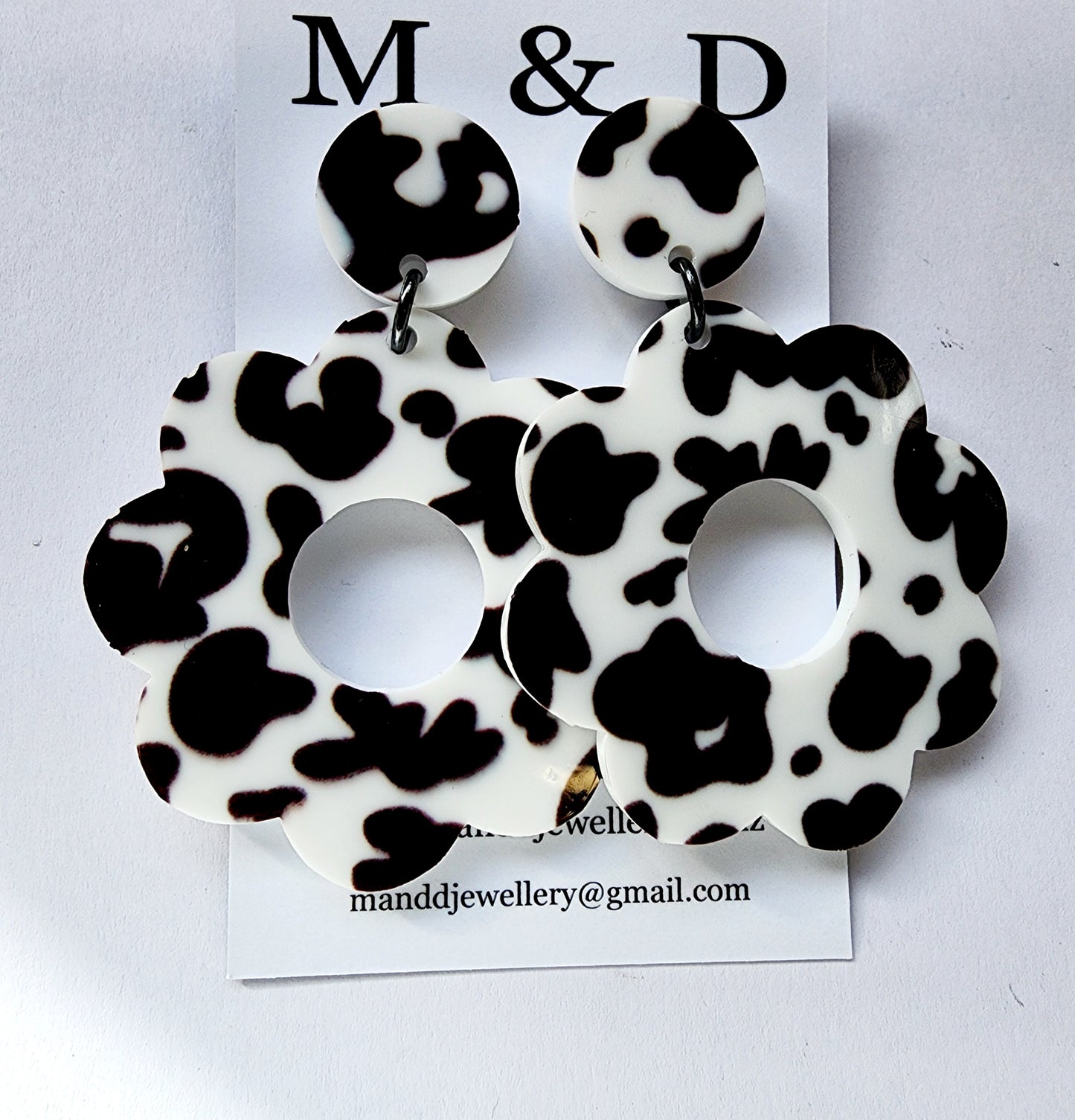 Patterned White Leopard Flower Power Stud Dangles Earrings