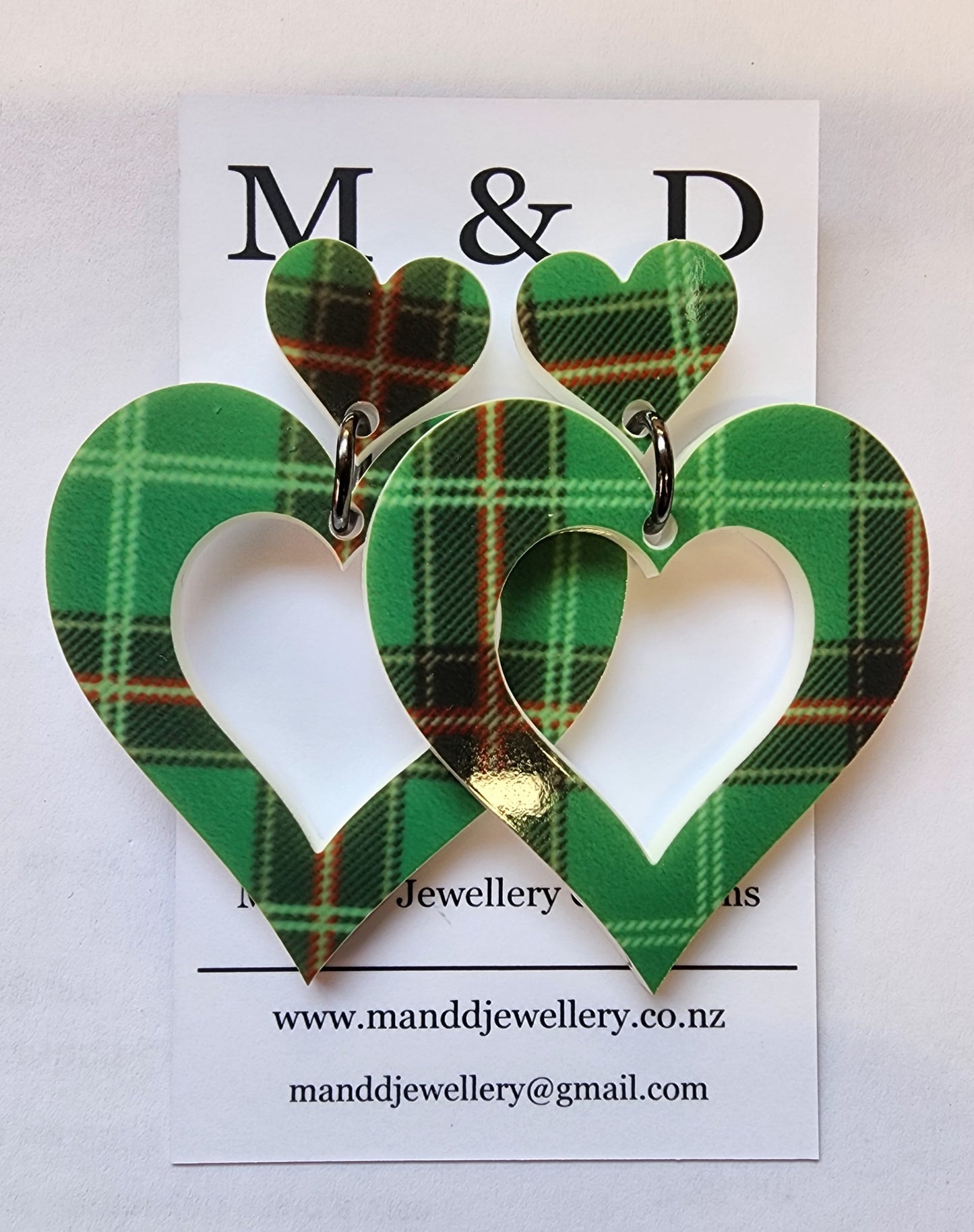 Patterned Tartan Heart Stud Dangle earrings