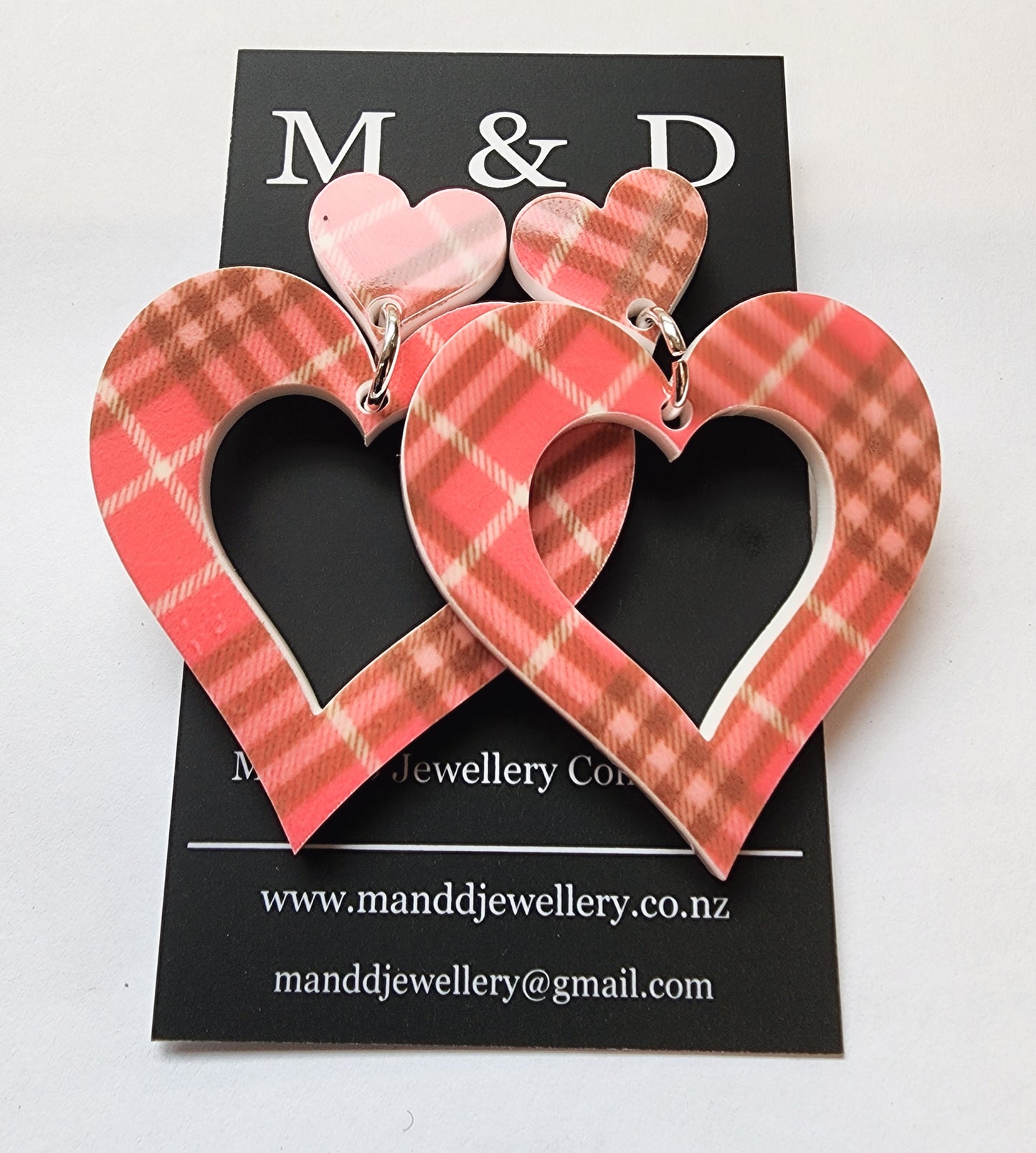 Patterned Tartan Heart Stud Dangle earrings