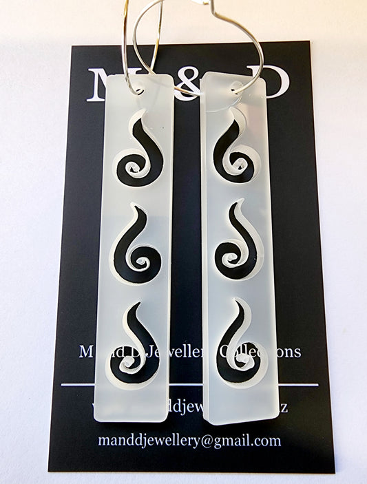 Hooped Sleeks with spiral Earrings 3mm thickness