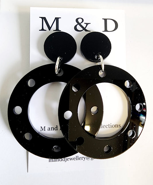 Circle with cutouts Stud Dangles Earrings