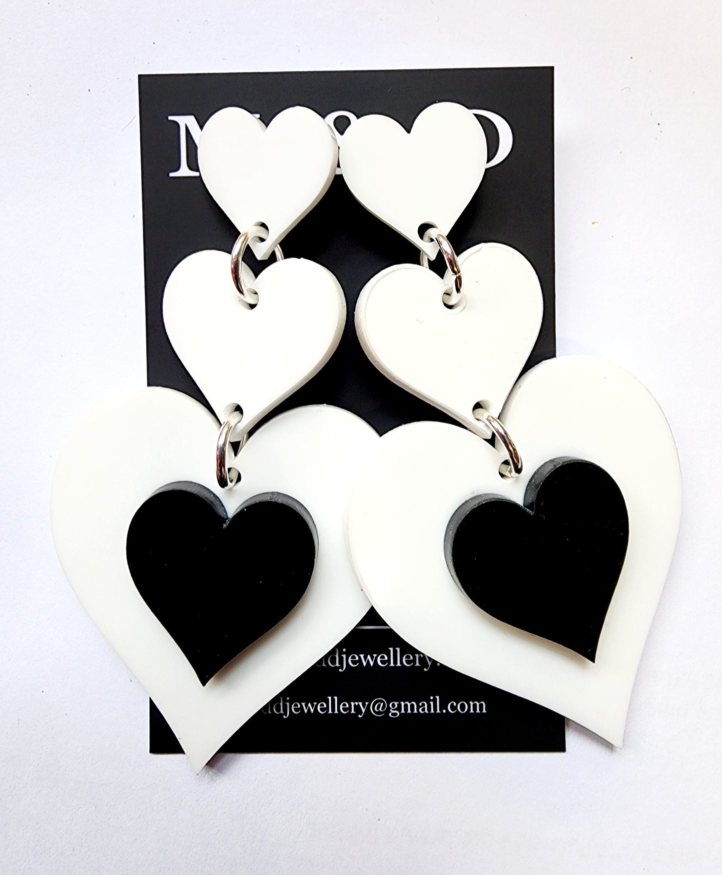 Heart trio with contrasting bottom, earrings stud dangles