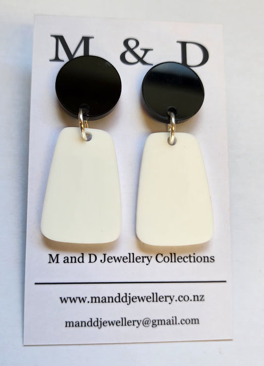 Paddle Little Stud Dangles