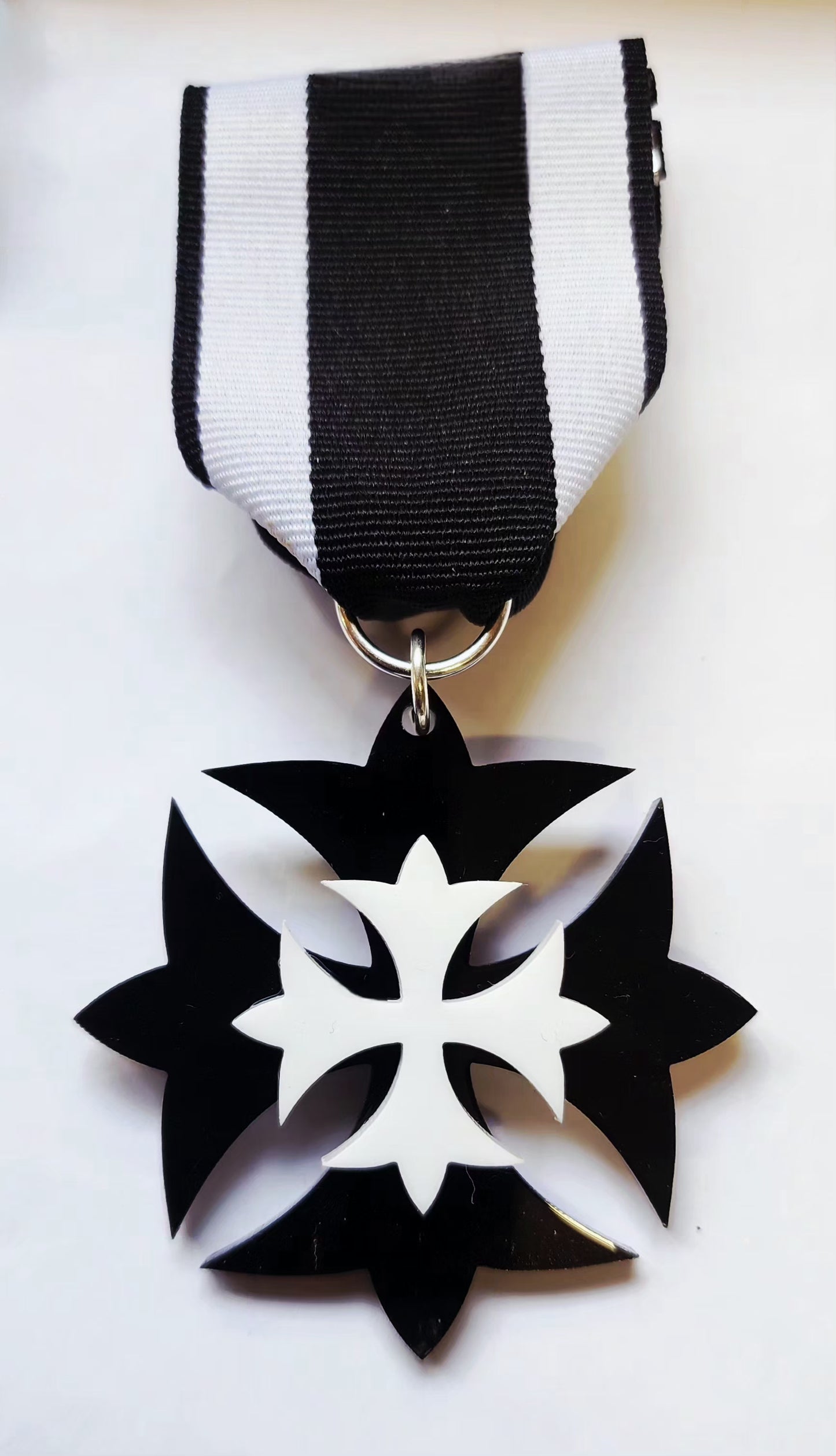 Ribbon Brooch Layered 4 Pointed Fleur