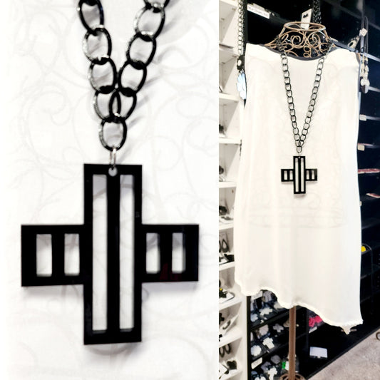 Chained 6mm Plus Hollow Stripes Necklace