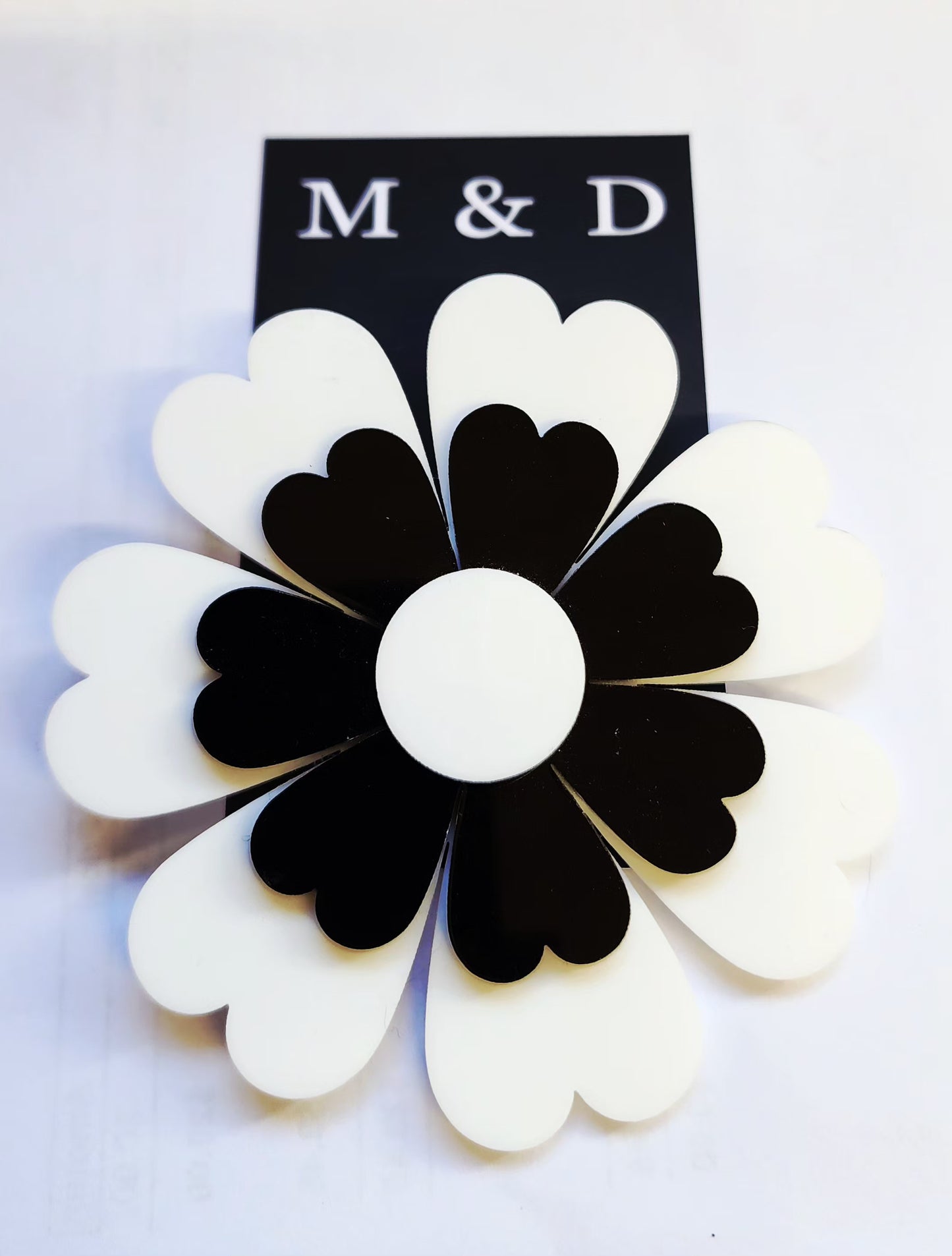 Corsage Brooch Petalette