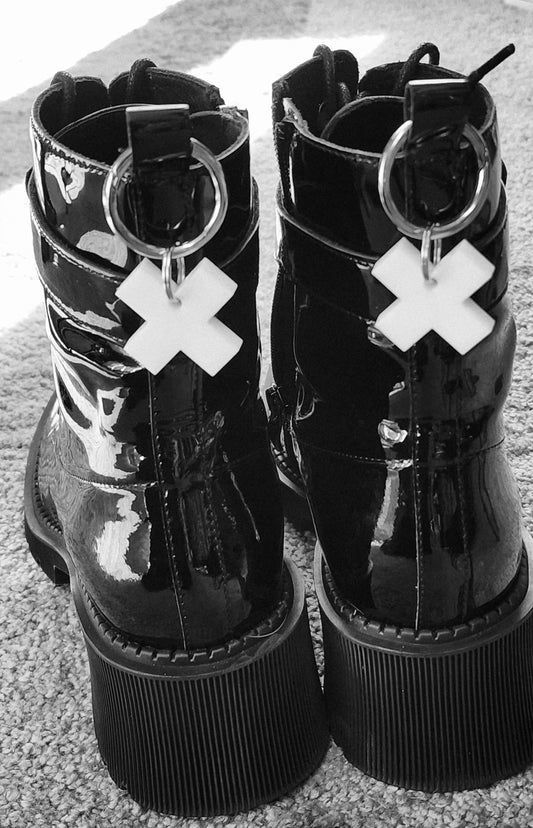 Kiss Boot Bling