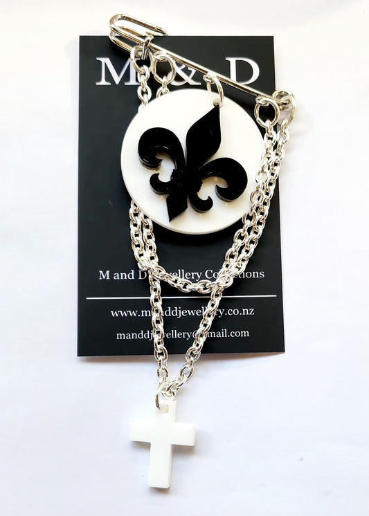 Kilt Pin Brooch with Fleur Layer and chain detail