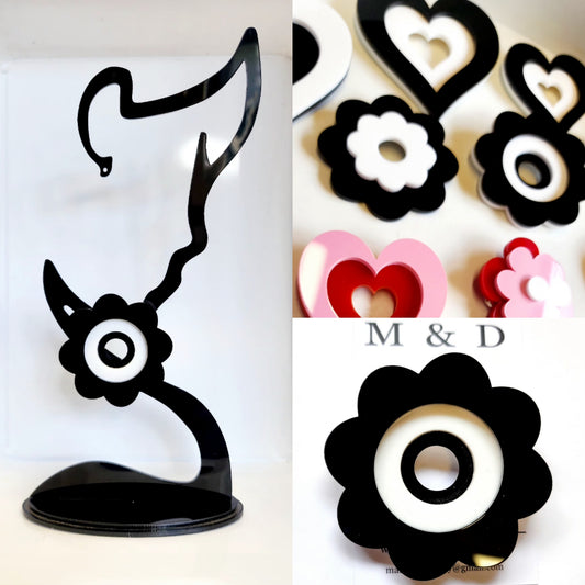 Brooch Layered Quant Flower