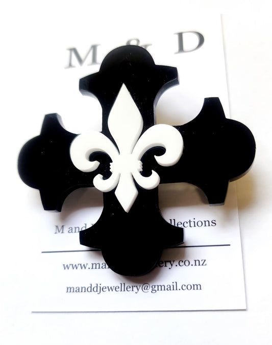 Brooch Large Botonee Cross with Fleur layer.