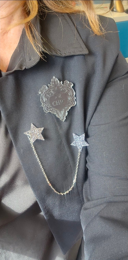 Chained Star Pin Brooch