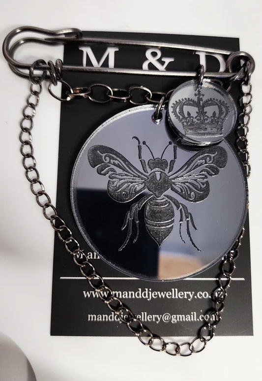 Kilt Pin Bee and Crown Engraved Mirror Brooch with chain detail