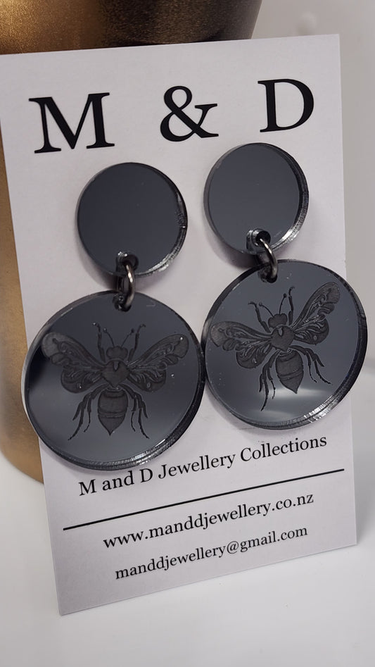 Bee Fancy Little Stud Dangles Earrings