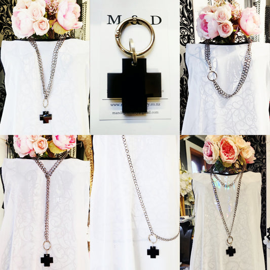 The Style Switch Chain with Chunky Plus Cross Charm