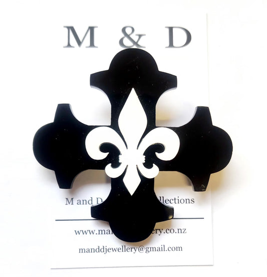 Brooch Large Botonee Cross with Fleur layer.