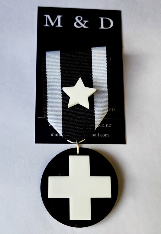Ribbon Brooch White Plus Layered on Black Disc with detachable Star Pin