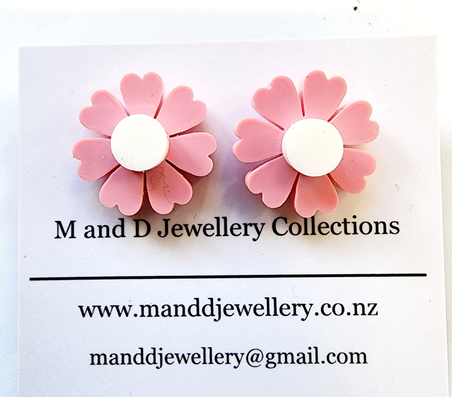 Daisy Studs