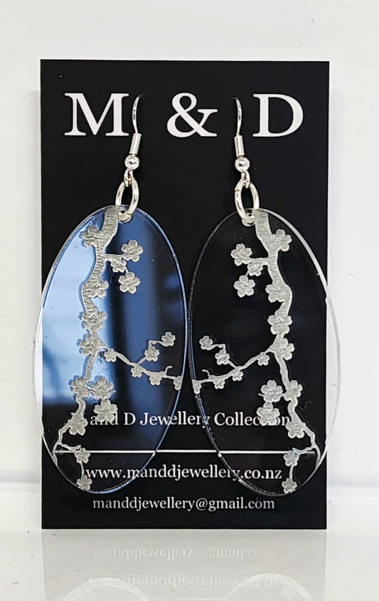 Oval Engraved Blossom Branch