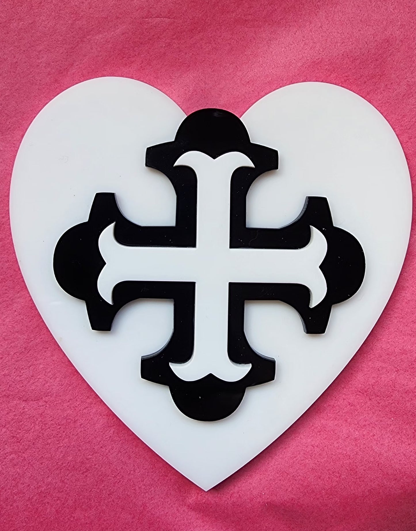 Wall Heart Botonee Cross