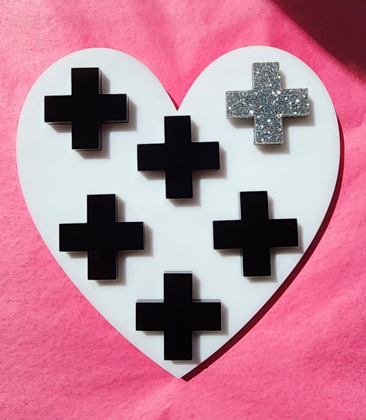 Wall Heart Swiss Cross Multi