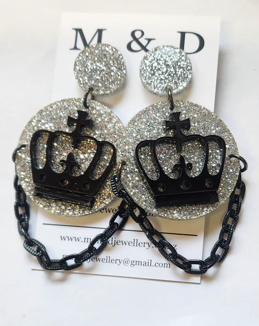 Crown on Glitter Disc Stud Dangles Earrings