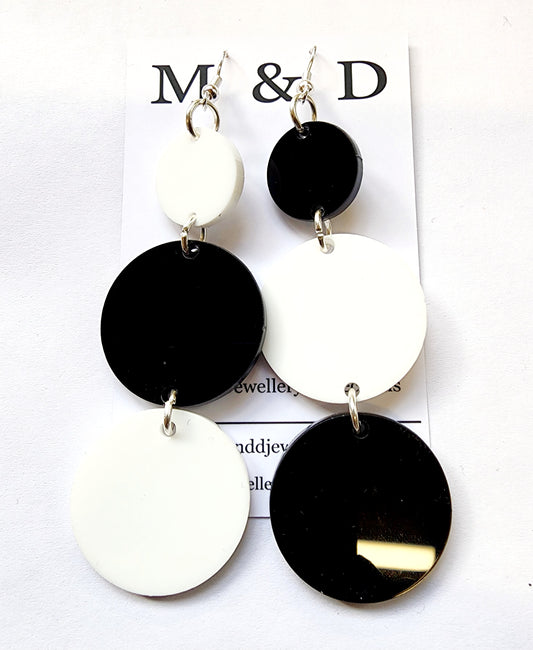 Topsy Turvy Circle Trail Dangle Earrings