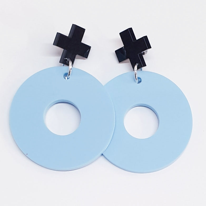 Circle Earrings cross post