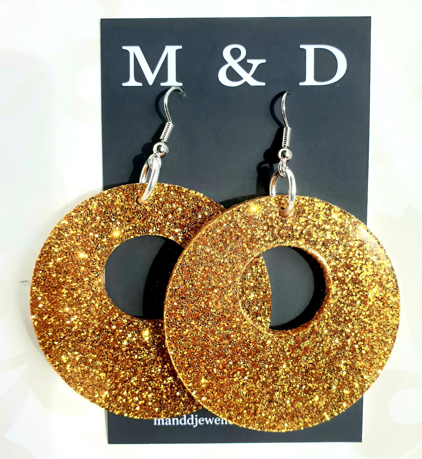 Glitter Classic Circle cutout earrings