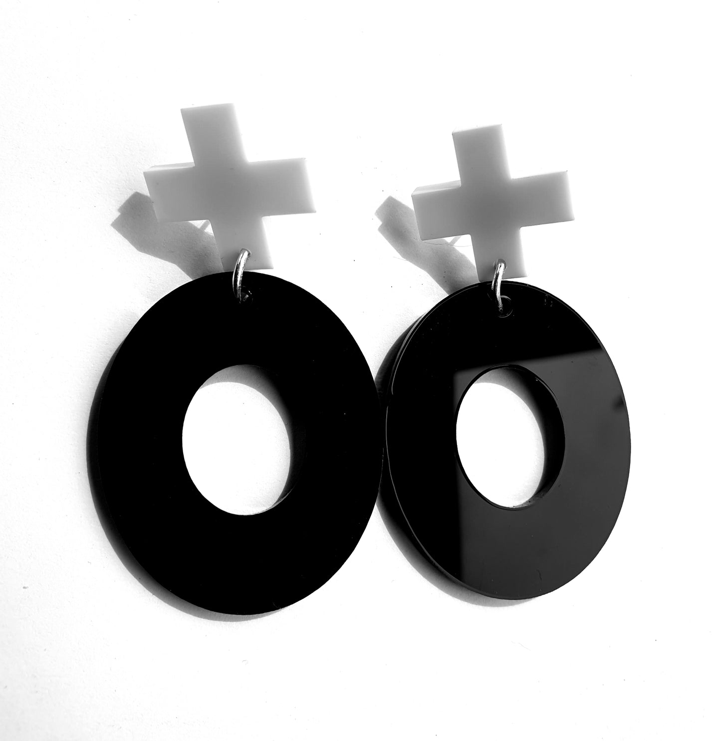 Circle Earrings cross post