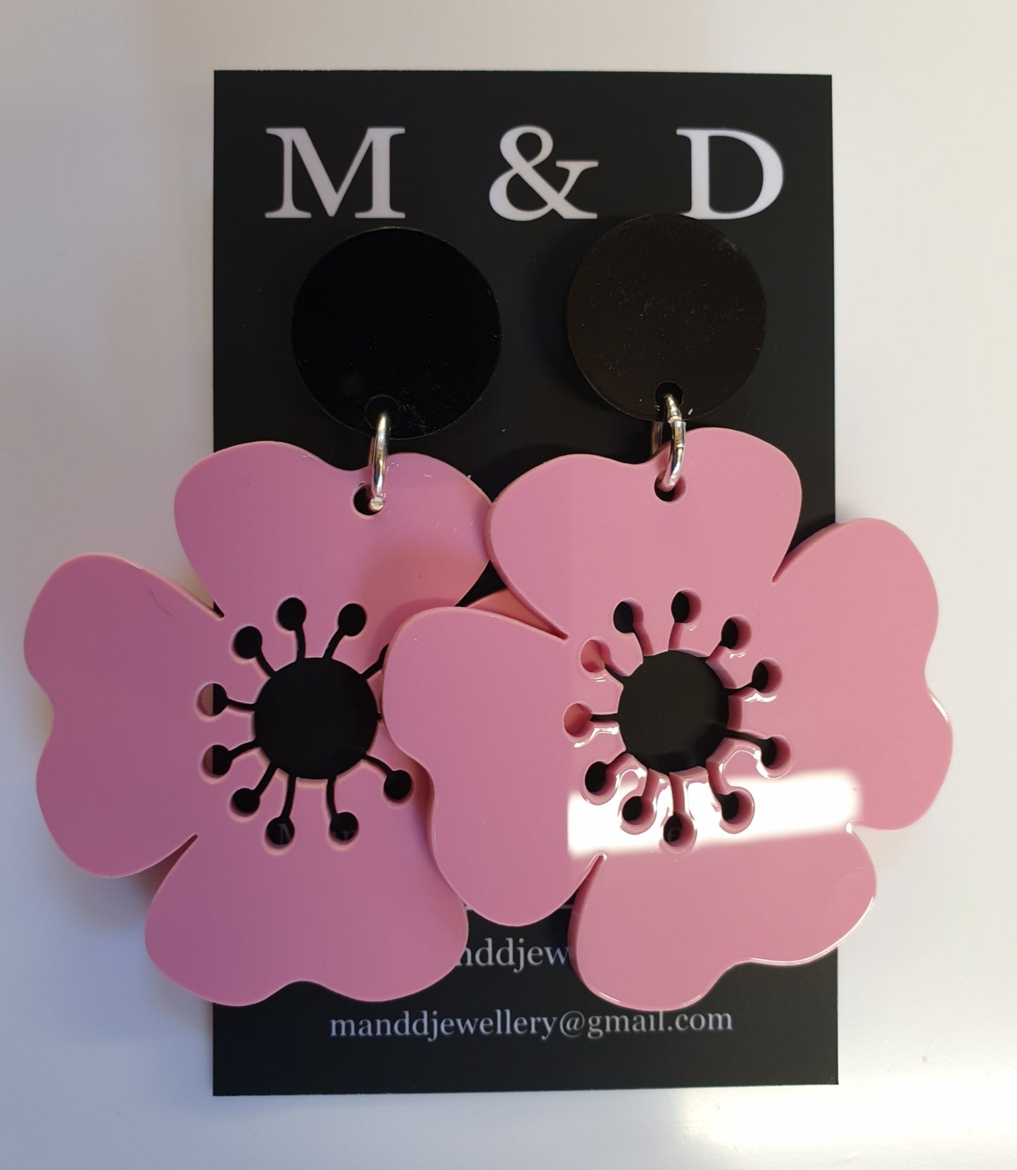 Poppy Too Earrings Stud Dangles