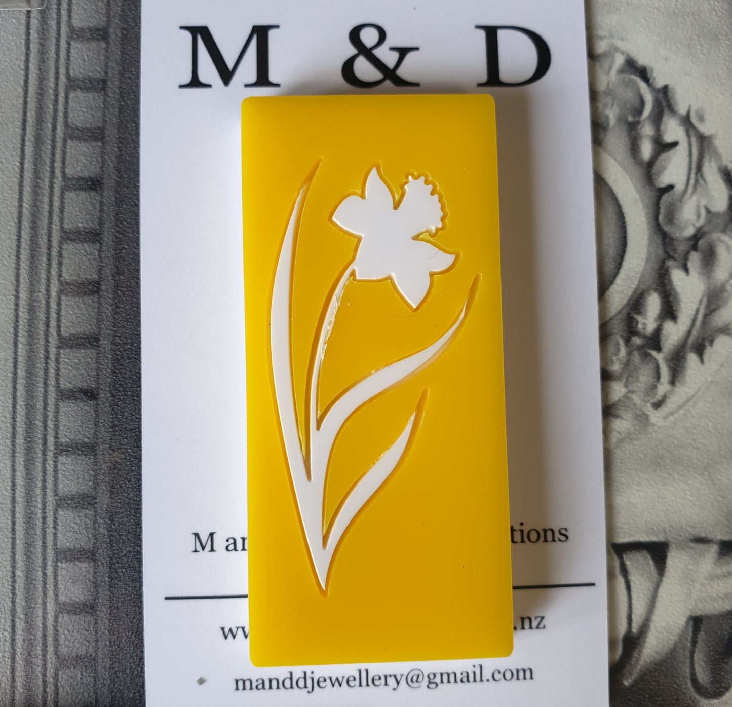 Daffodil Tile Brooch