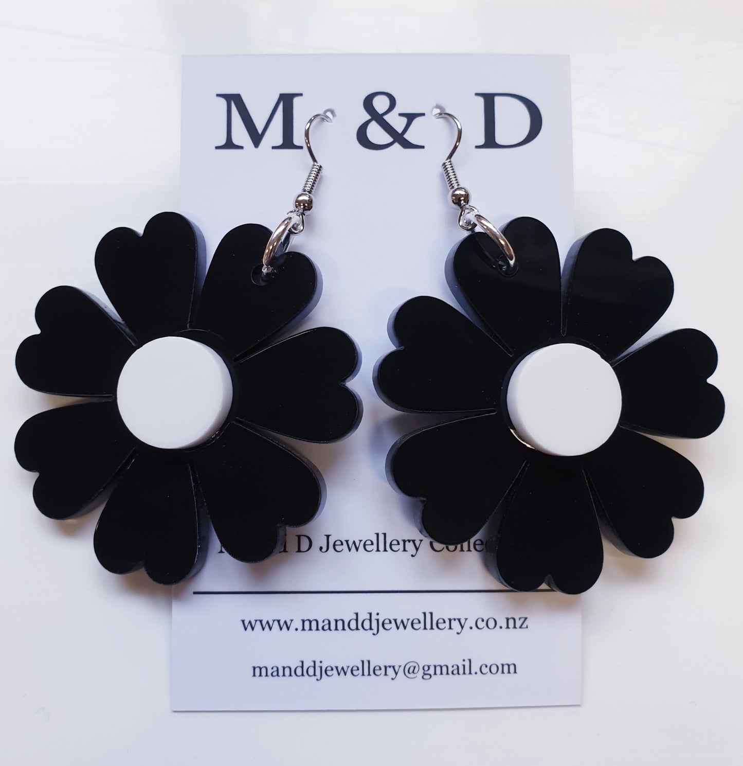 Daisy Dangles Earrings