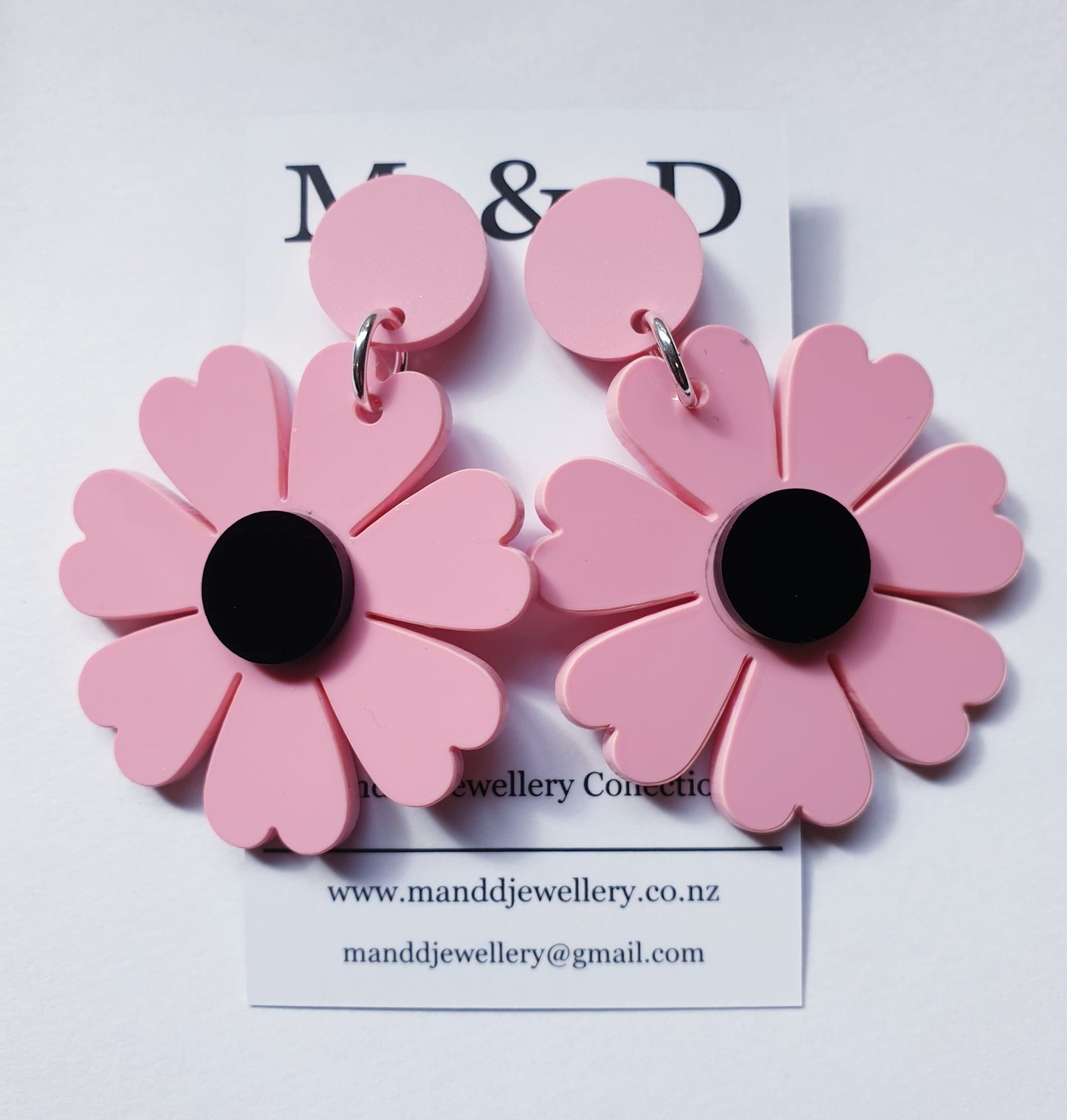 Daisy Stud Dangles Earrings